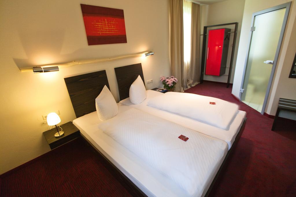 Hotel Speyer Am Technik Museum Стая снимка